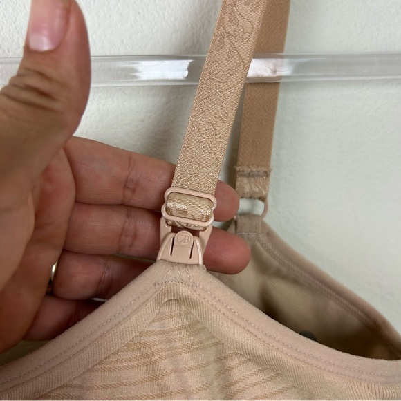 Kindred Bravely The Sublime Hands-free pumping and nursing bra size: M - Picture 9 of 14